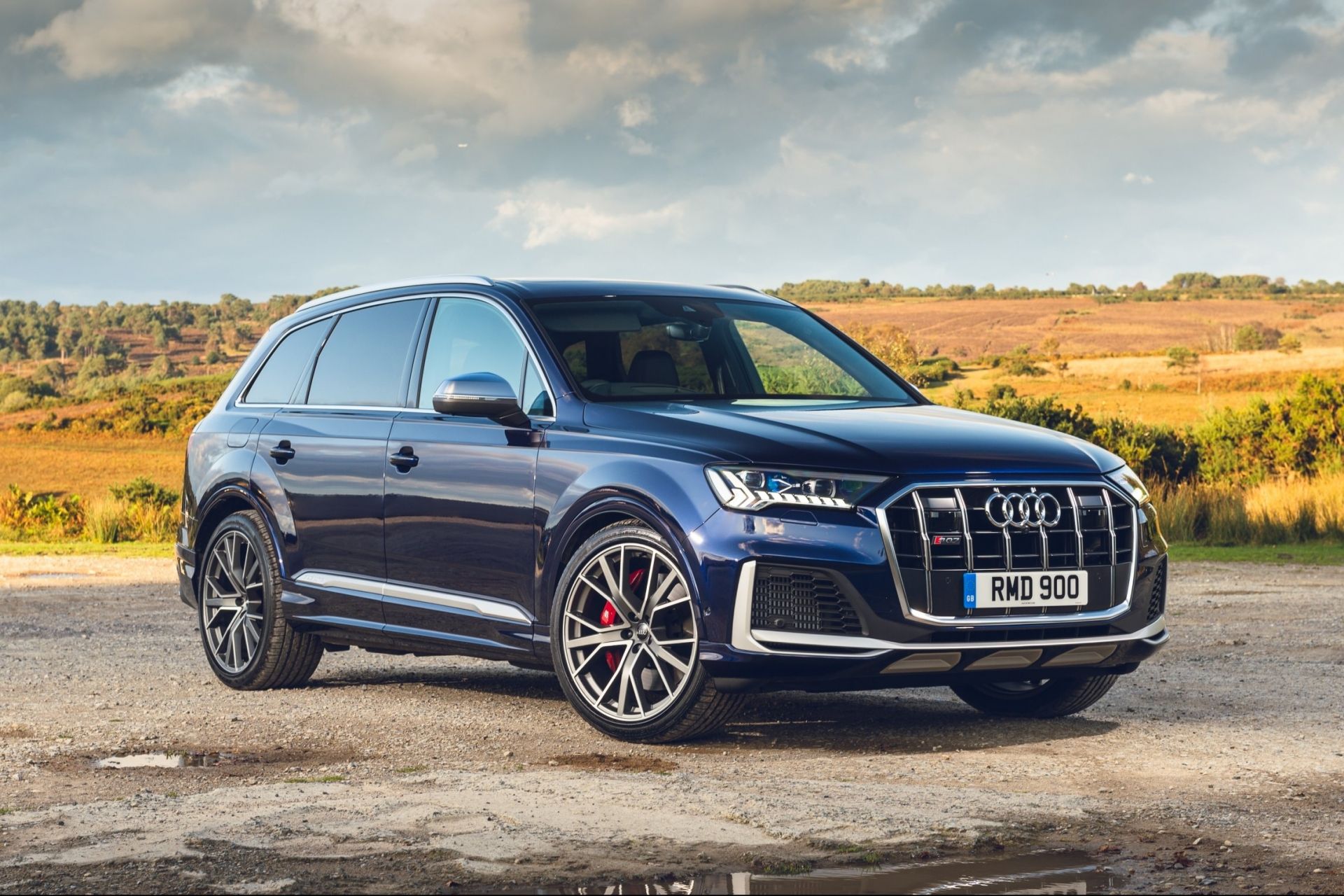 Ауди q7 2019 год. Ауди ку sq7. Ауди ку 7 2019. Audi q7 2021. Audi q7 новая.